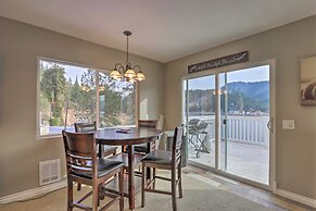 Lake Loon 'hillside' Cottage w/ Private Deck!