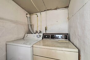 Home w/ Gas Grill - Walk to Bisbee Brewing Co