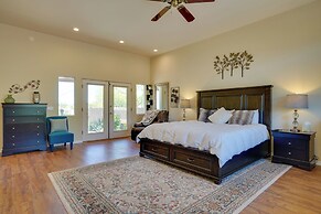 Updated Tucson Home w/ Panoramic Mtn Views & Pool!
