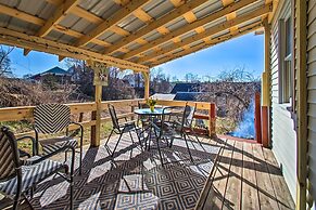 North Creek Cottage in the Adirondacks w/ Fire Pit