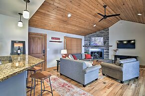 Cabin w/ Hot Tub & Mountain Views < 5 Mi to Boone