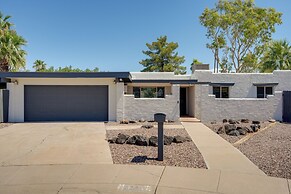 Phoenix Home w/ Pool ~ 10 Mi to Camelback Mtn