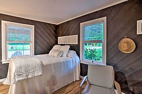 Country-chic Studio w/ Pool + Stable Access!