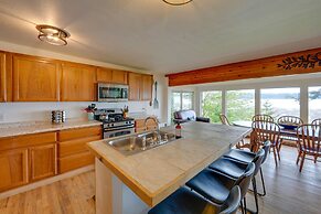 Cozy Beachouse: View & Deck, Steps From Skagit Bay