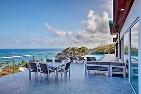 Luxury St Croix Home w/ Oceanfront Pool & Views