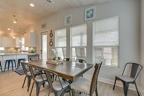 Luxe Home w/ Deck in Crystal Beach!