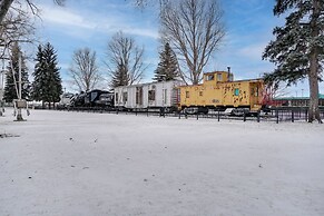 Historic Laramie Apt: Walk to Shops & Restaurants