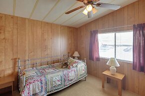 Bullhead City Home w/ Fire Pit - Walk to CO River!