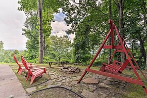 Secluded Mountain Home w/ Stunning Views & Deck!