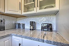 Cottage by the Lakes w/ Patio by Lake Nacimiento