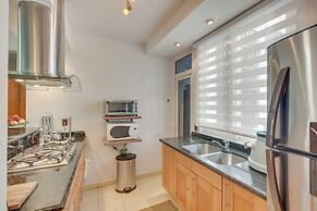 Puerto Vallarta Hideaway w/ Balcony & Pool!