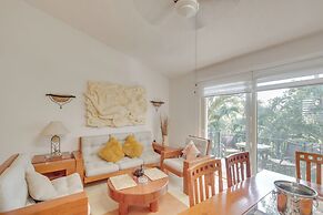 Puerto Vallarta Hideaway w/ Balcony & Pool!