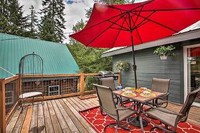 Cozy Pet-friendly Coeur D'alene Lake Cottage!