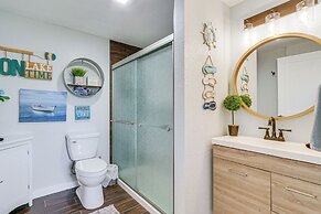 Cozy Pet-friendly Coeur D'alene Lake Cottage!