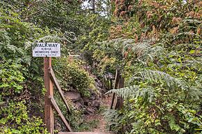 Cozy Pet-friendly Coeur D'alene Lake Cottage!