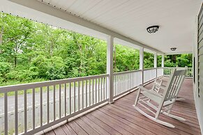 Cottage w/ Hot Tub & Fire Pit By Mahantango Creek