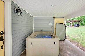 Cottage w/ Hot Tub & Fire Pit By Mahantango Creek