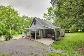 Cottage w/ Hot Tub & Fire Pit By Mahantango Creek