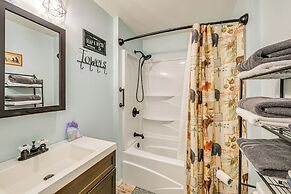 Bryson City Home w/ Deck ~ 1 Mi to Fontana Lake