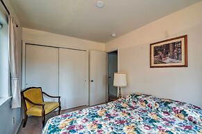 1 Mi Odell Lake: Munds Park Home w/ 3 Decks