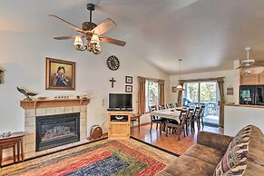 1 Mi Odell Lake: Munds Park Home w/ 3 Decks