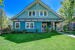 Historic Prescott Home With Yard: Walk Downtown!