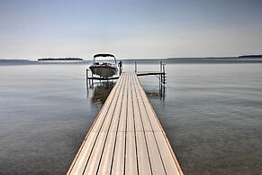 Waterfront Leech Lake Cabin w/ Dock, Fire Pit