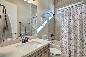 Flagstaff Oasis w/ Hot Tub - 3 Mi to Downtown!