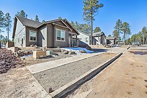 Flagstaff Oasis w/ Hot Tub - 3 Mi to Downtown!