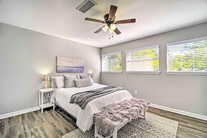 Coldspring Cottage < 1 Mi to Lake Livingston!