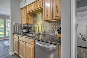 Coldspring Cottage < 1 Mi to Lake Livingston!