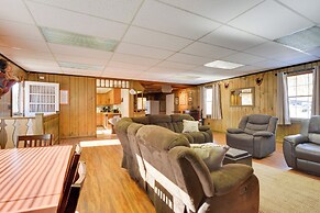 Serene Saxton Lodge: 7 Mi to Lake Raystown!