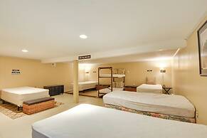 Serene Saxton Lodge: 7 Mi to Lake Raystown!