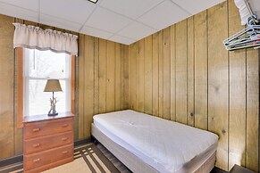 Serene Saxton Lodge: 7 Mi to Lake Raystown!