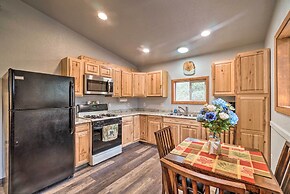 Cozy Downtown Soldotna Cabin: Dogs Welcome!