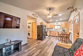 Cozy Downtown Soldotna Cabin: Dogs Welcome!