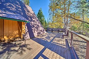 Rustic Trinity Center Cabin w/ Deck Near Fishing!