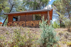 Tonto Nat'l Forest Riverside Cabin!