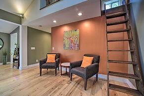 Charming Cottage w/ Deck: Mtn + Lake Views!