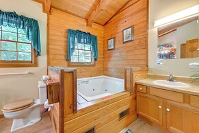 Gatlinburg Smoky Mountain Cabin ~ 1 Mi to Park!