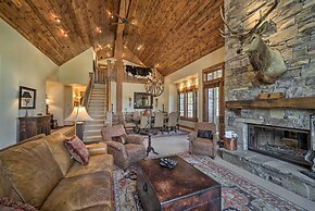 Stunning Ski-in/ski-out Penthouse Condo w/ Hot Tub