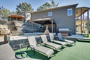Spacious Lake of the Ozarks Escape w/ Deck & Views