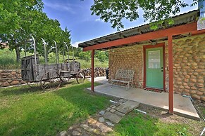 Charming Hilltop Cottage in Medicine Park!