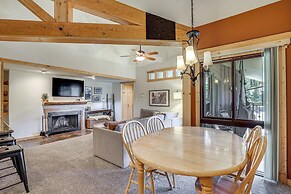 Ski Shuttle & Mountain Views: Keystone Resort Home