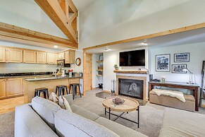 Ski Shuttle & Mountain Views: Keystone Resort Home