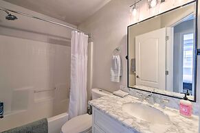 Modern Flagstaff Home w/ Bbq: Walk Downtown!