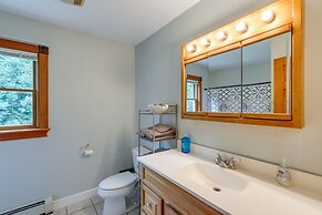 Meriden Village of Plainfield Home w/ Backyard