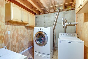 Meriden Village of Plainfield Home w/ Backyard