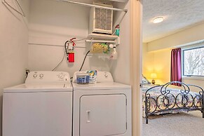 1 Mi to Slopes: Beech Mtn Retreat w/ Balcony!