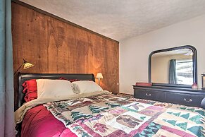 1 Mi to Slopes: Beech Mtn Retreat w/ Balcony!